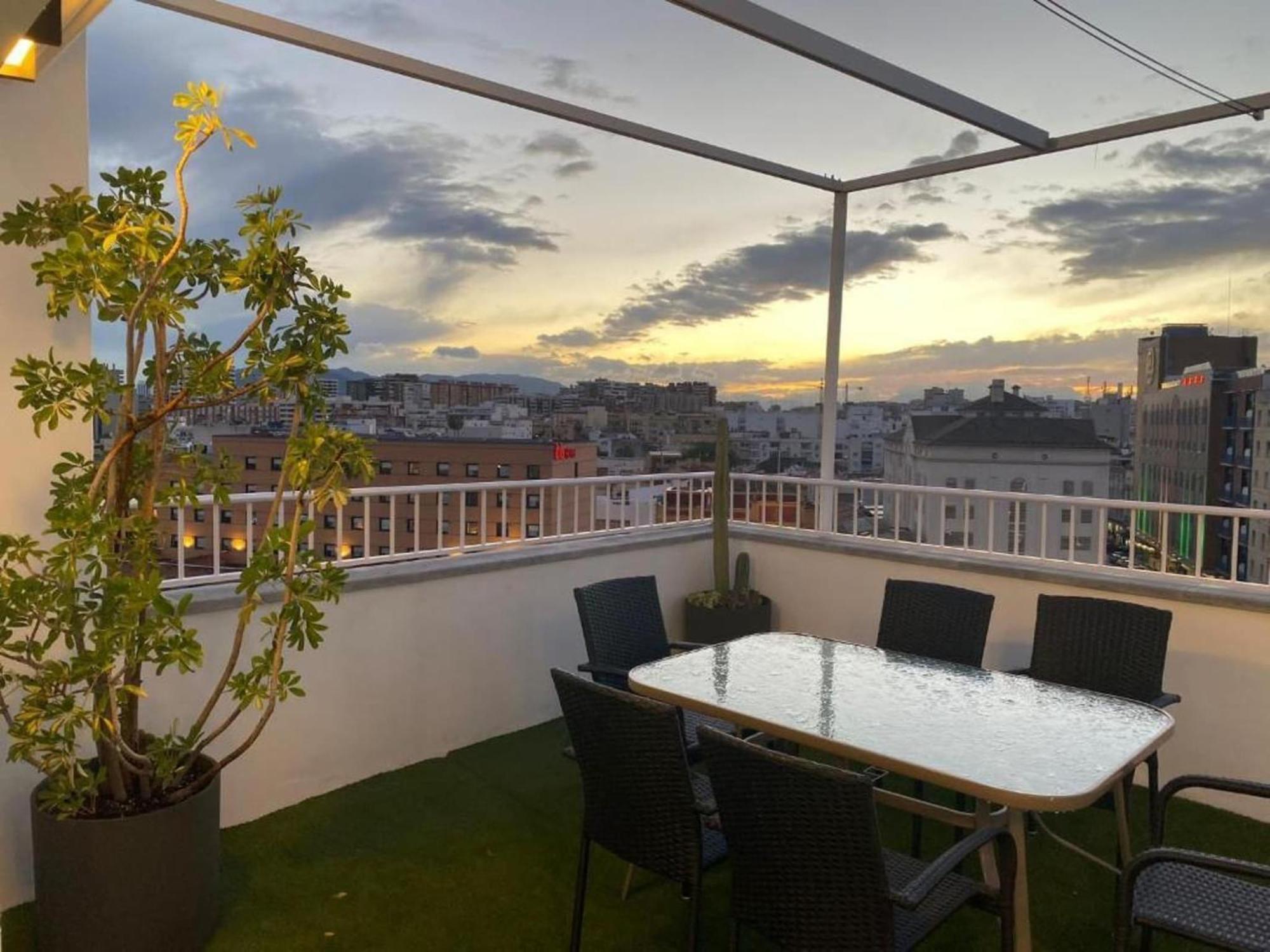 Faro's Atico Tribuna Apartment Málaga