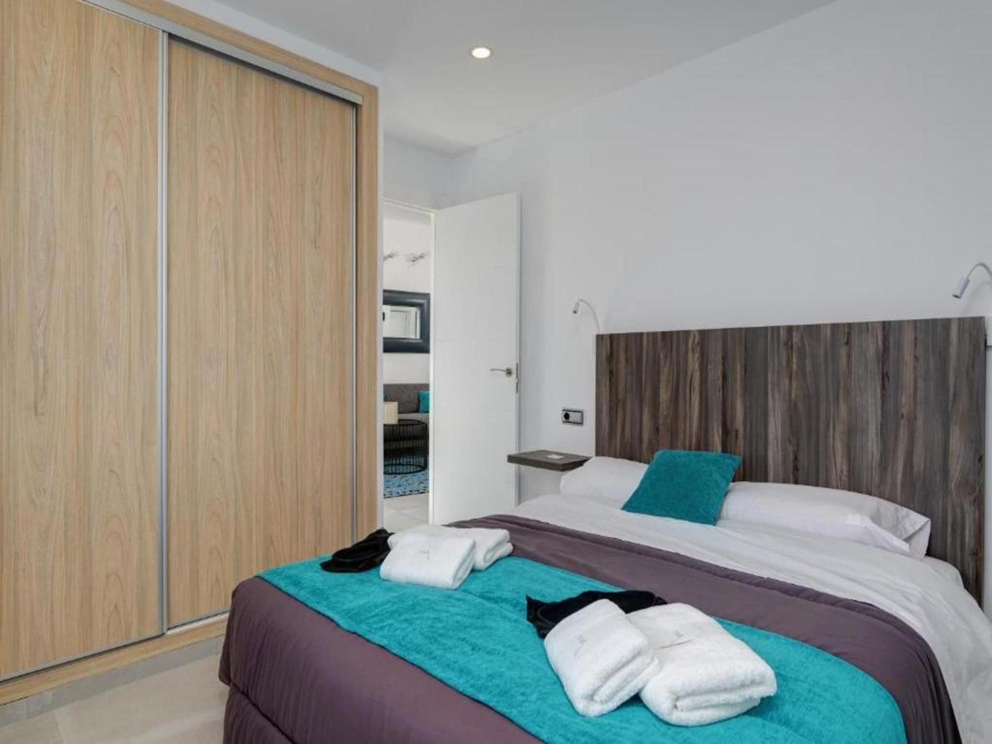 Faro's Atico Tribuna Apartment *